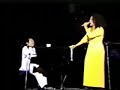 Eugenia Le�n y Armando Manzanero \"Esperar�\"