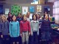 De klas van meester Carlo zingt Laat Mij Gerust van Bab