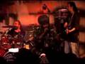 clip video Omar Perry Redder Than Red