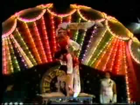 circus lift and carry