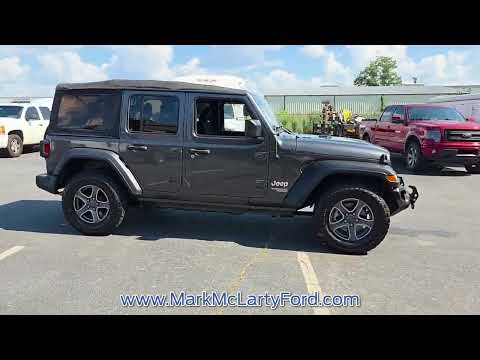 Used 2018 Crystal Metallic JEEP SPORT S 4X4 image 1