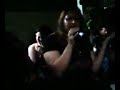 gitana cantando una alabanza.