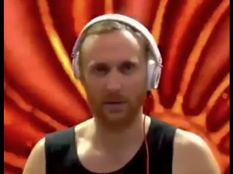 David Guetta Weird Face Reaction Fail Live Tomorrowland 2014