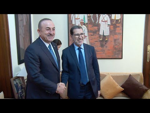 رئيس الحكومة يتباحث مع وزير الخارجية التركي