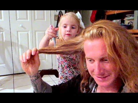 3 YEAR OLD GIRL CUTS HAIR!!! (vlog day 101)
