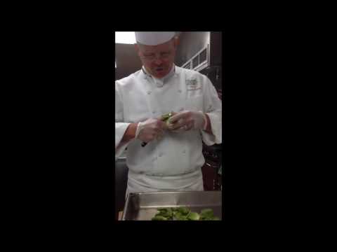 video-linktoworks-Chef Ziffy shows How To Trim an Artichoke