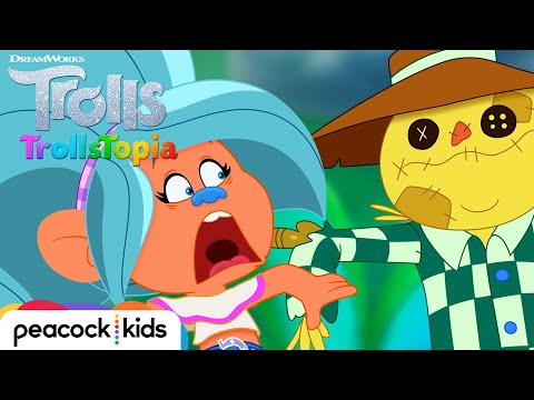 Scare Troll Fashion Show | TROLLSTOPIA