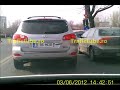 Doi grăbiţi încadraţi prost