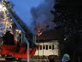 Berliner Feuerwehr - Feuer Wohnhaus in Berlin-Britz, Backberg Strasse