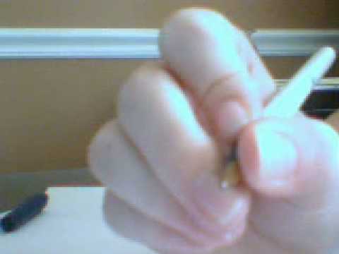 how to properly hold a pen