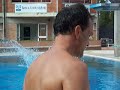Tuffo suicida all\