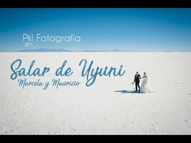 wedding photographer bolivia , Uyuni Salt Flats Photoshoot , Salar de uyuni bolivia Fotografia de bodas '