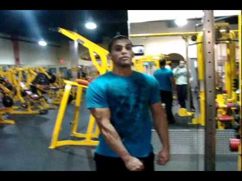 shoulder work out - Re-Uploaded had some trouble. My meal plan http://www.youtube.com/watch?v=dHTWLOrCUF8 This is my current shoulder workout its been working out for me in the ...