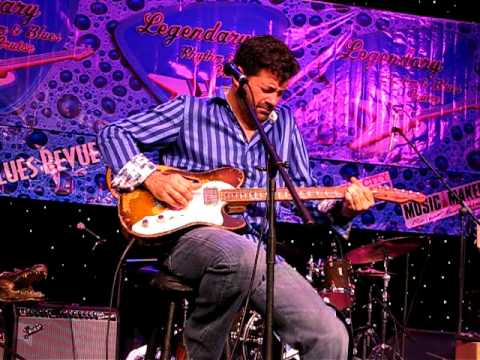 WHEN A CAJUN MAN GETS THE BLUES WHEN A CAJUN MAN GETS THE BLUES
