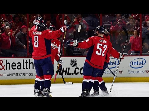 Video: Ovechkin scores 30th goal on power play blast