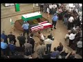 Monumental adiós al agente
