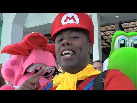 birdo - Q: Who is your favorite Nintendo character? SHARE: http://clicktotweet.com/V10Ce | http://on.fb.me/bnes2011 Yoshi & Birdo Can't Marry?? Nintendo Cosplay Gath...