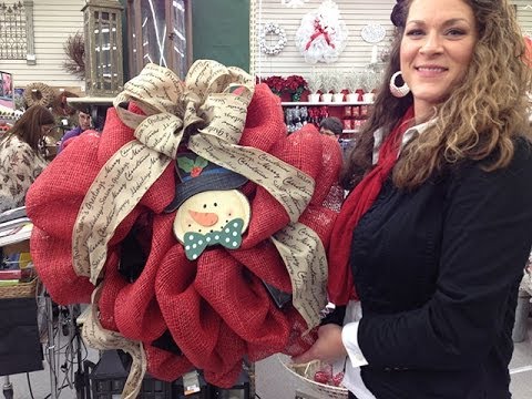 how to attach letters to a deco mesh wreath