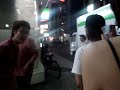 ファミレスへ