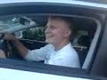 Kollege fährt Polizeiauto auf den Abschleppwagen Kollege fährt Polizeiauto auf den Abschleppwagen