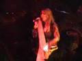 Michelle Young singing with The Core - Barracuda