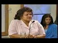 Señora se cae del escenario