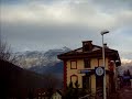 Cima innevata del ROCCIAMEOLNE che domina la STAZIONE  FERROVIARIA DI CHIOMONTE (6).avi