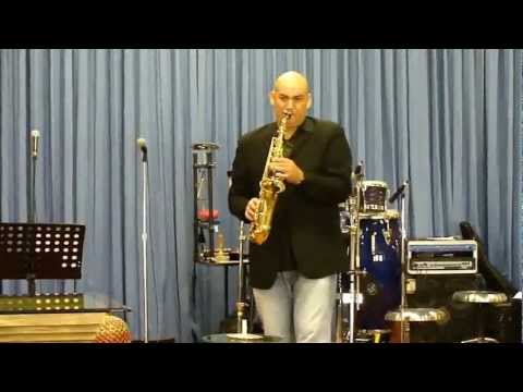 Michael Rodriguez - IGLESIA EVANGELICA MINISTERIO SANADOR SAN JUAN PUERTO RICO 9-23-2012 8AM MICHAEL RODRIGUEZ SAXOFON- MUSICA CRISTIANA.