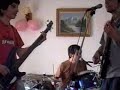 ensayos nomas ...

luis dur�n, juan fernando trujillo, miguel rodriguez.. y en la camara marta flores :p