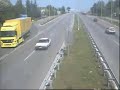 Trafic sur l'autoroute, c'est surprenant.