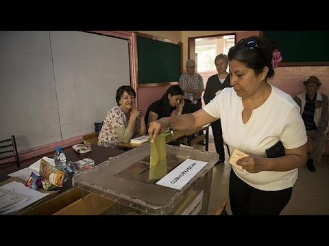 how to decide who to vote for president