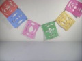 MANUALIDADES:  Como hacer un banderin con papel de colores