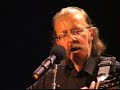 website : http://jilber.fr
jilber fourny chante les po�tes au printemps des po�tes de champigneulles le 17 mars 2007.
---
dans son spectacle solo 