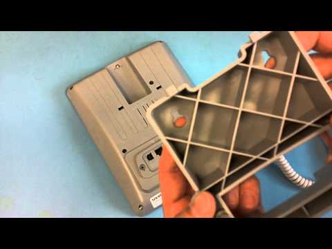 8XX - Video from snomLabs showing how to wallmount all snom IP telephones: snom 300, snom 320, snom 370, snom 821, snom 870, snom 710, snom 720, snom 760. snom 3xx...
