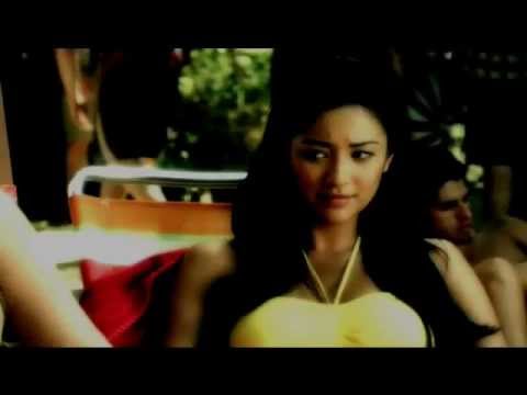 Emily & Jenna (Pretty Little Liars) – Cry
