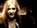 Aly & Aj-Chemicals react