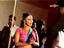 website: http://www.zoomtv.in

infamous for her bold statements, rakhi sawant wonders if she can make veterans like anupam kher, om puri, prem chopra and paresh rawal run around her (in buddha mar gaya), then why not shahrukh khan.

this item girl, who claims to have it in her to make people laugh as well as cry, just doesn't seem to understand as to why she doesn't get offered roles similar to those of the legend smita patil.