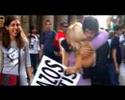 - FREE HUGS - Abrazos Gratis www.abrazosgratis.org