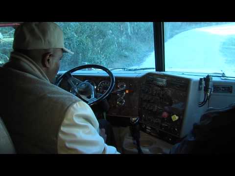 how to drive a eighteen wheeler