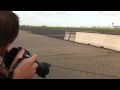 Lewis Hamilton vs Vodafone en Facebook race op Schiphol