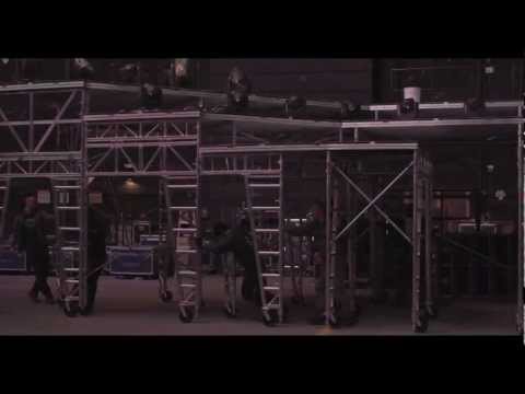 Diamonds World Tour - Stage