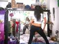 Hermosa Latina Moviendose a Ritmo De Reggaeton - Baile Sexy