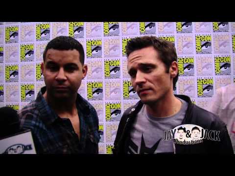 Castle Interview with Jon Huertas and Seamus Dever