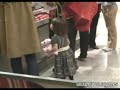 Suri escoge juguetes para los más necesitados Suri escoge juguetes para los más necesitados