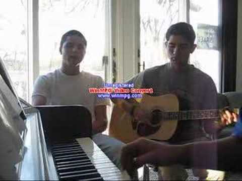 Druze Bluze play "Thirty-Three"