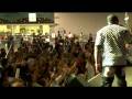 videos de Famouz Performs at 