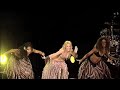 Waka Waka - Shakira (Live in Barcelona)