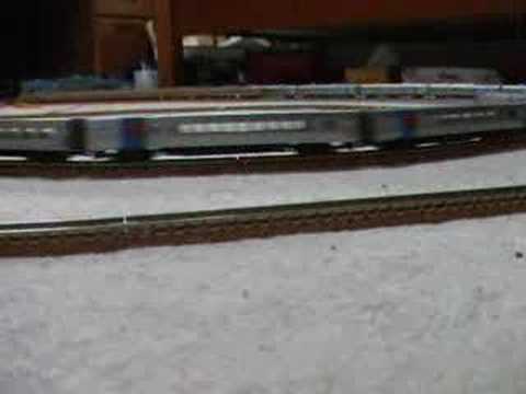 鉄道模型　北海道と九州の振り子特急競演