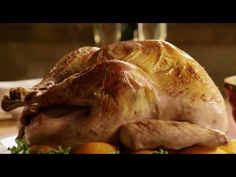 Thanksgiving Recipes - How to Make a Juicy Thanksgiving Turkey
