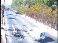 Batida de moto e carro